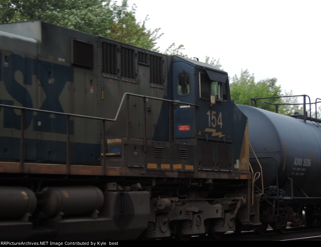 CSX 154 on M367